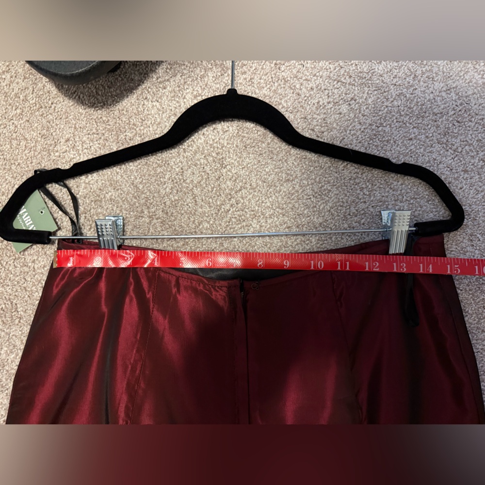 Jessica McClintock Skirt - Picture 4 of 5